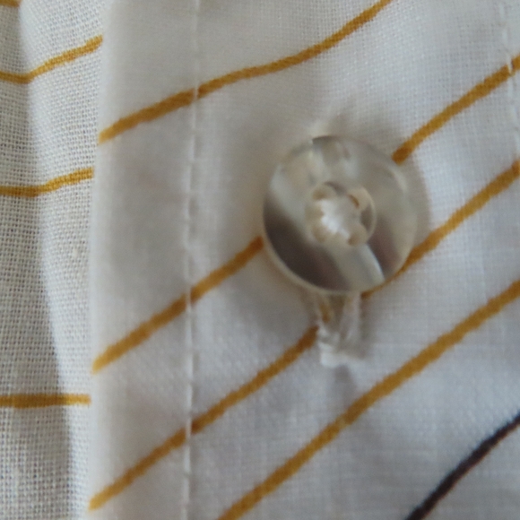 VTG H.I.S. Button Up Shirt striped press free Small 14-14.5 Rare USA dagger - Picture 3 of 7